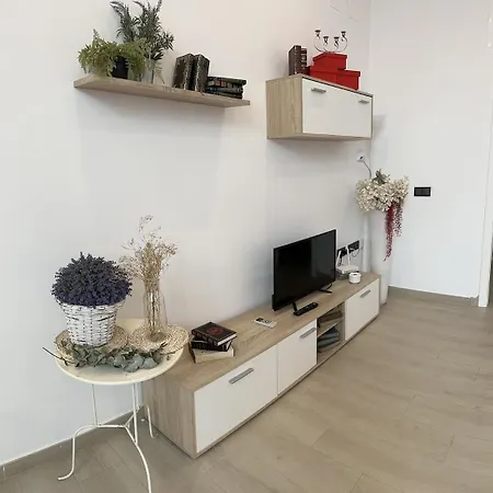 Loft By The Sea & Parking *