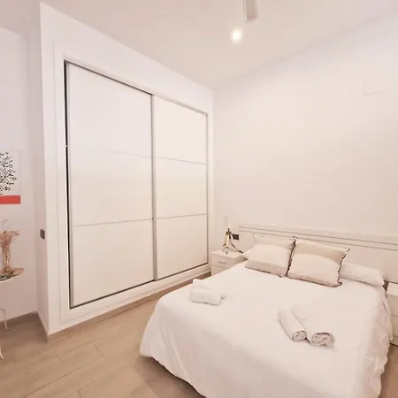 Loft By The Sea & Parking Rota